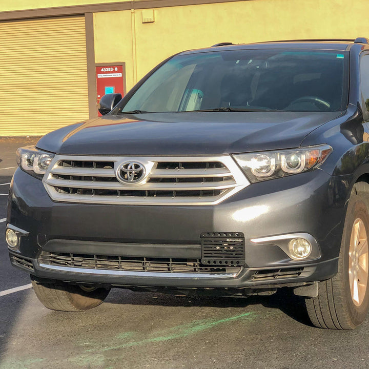 2008-13 Toyota Highlander XU40 Tow Hook License Plate Mount Bracket